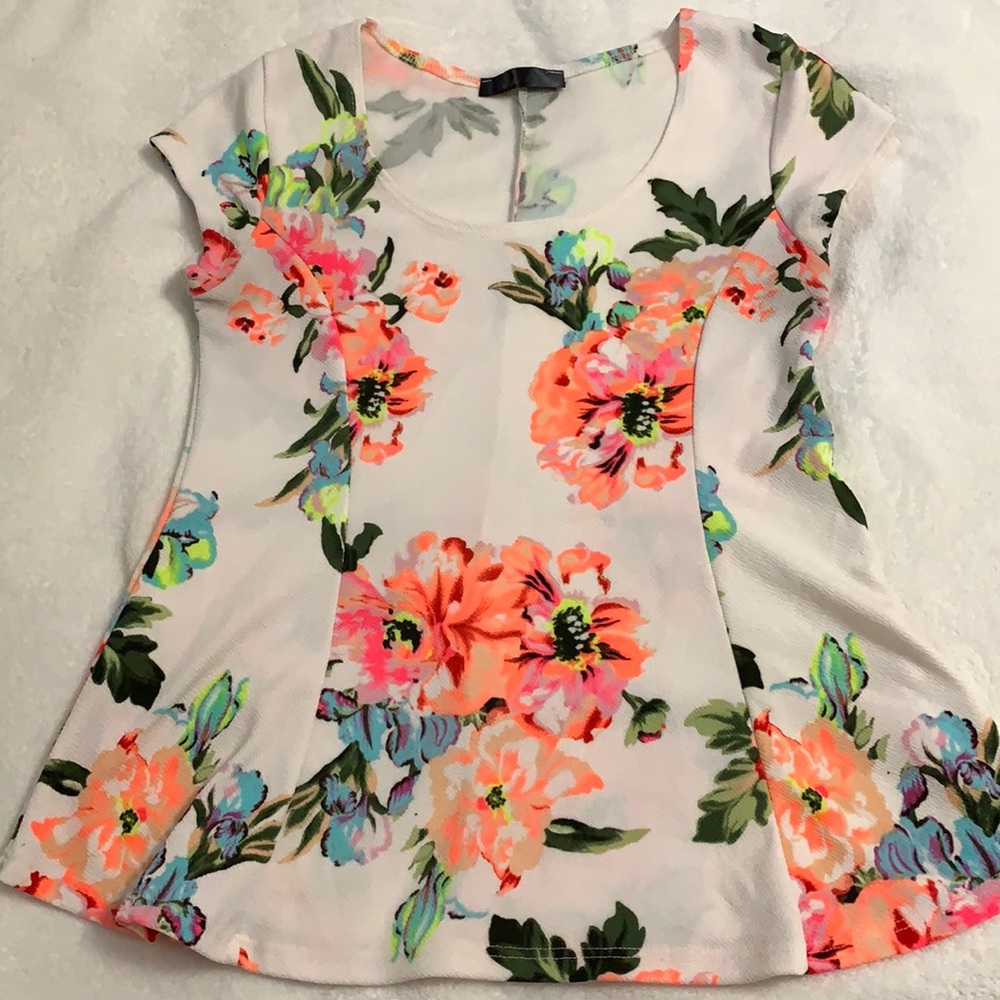Floral top💞
